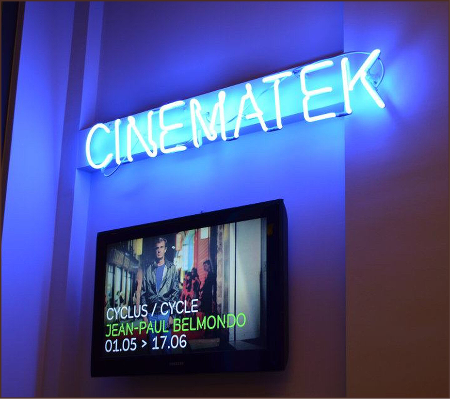 Enseigne néon CINEMATEK